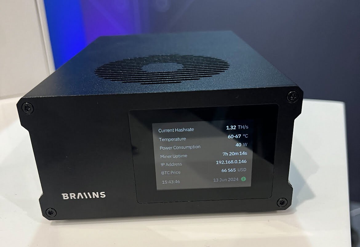 Braiins mini miner BMM 100